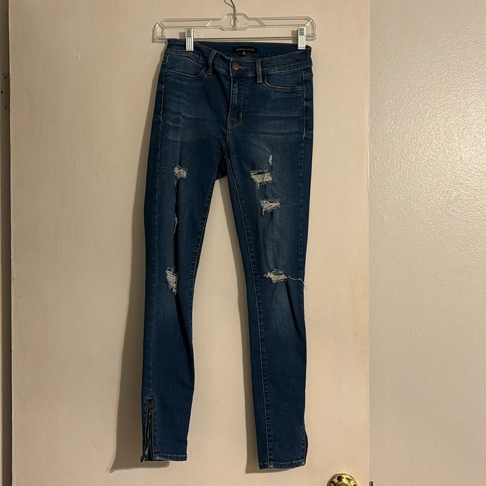 Kendall & Kylie ripped skinny jeans